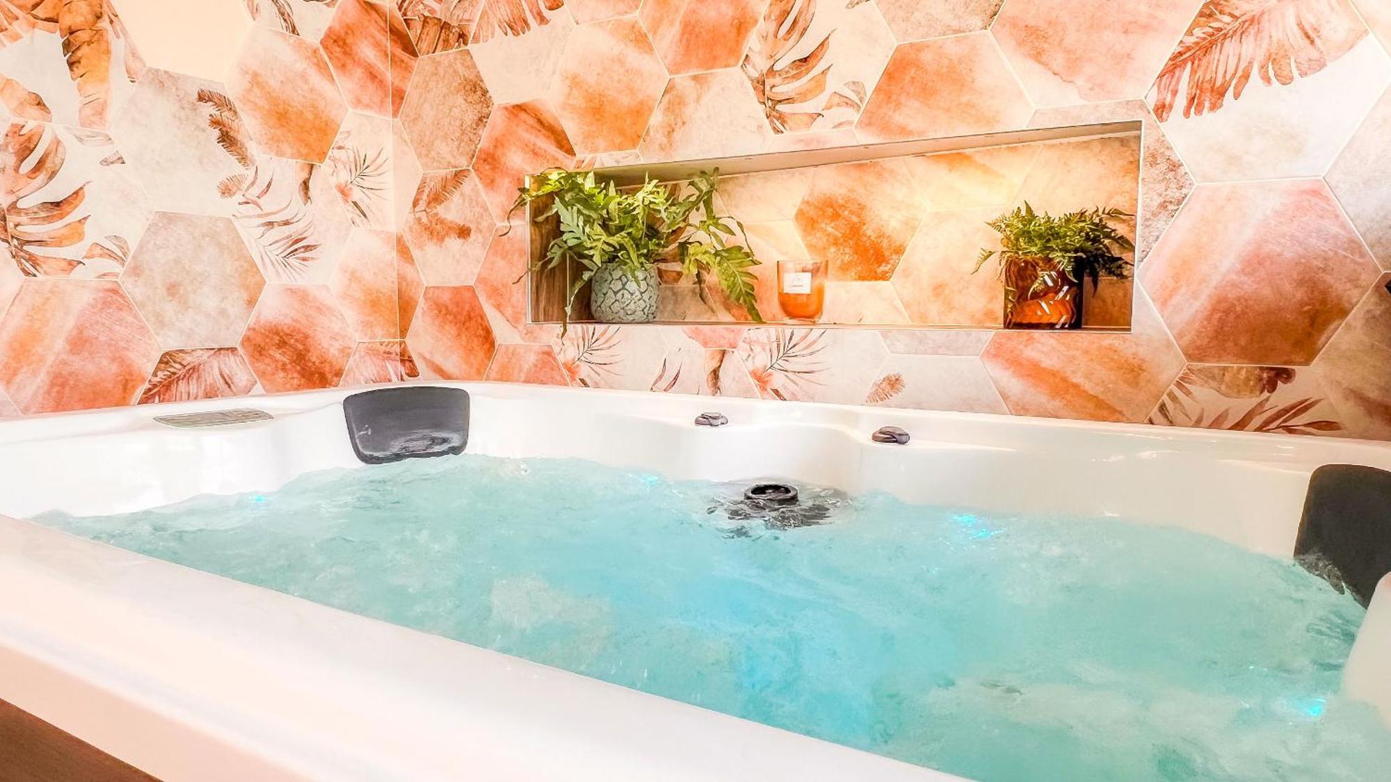 Atoumo Appartement Love Jacuzzi & Jardin Disneyland Paris Quincy-Voisins المظهر الخارجي الصورة